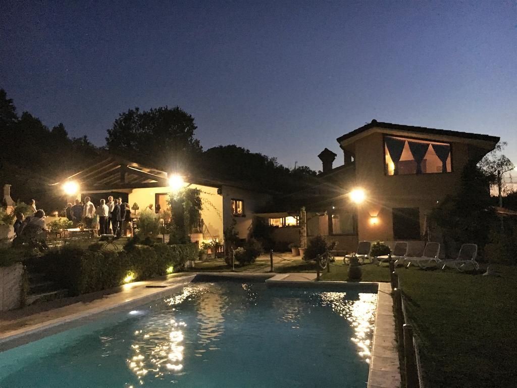 Agriturismo Nonna Du Gavi Bagian luar foto